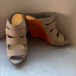 Jessica Simpson Wedges